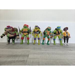 TMNT Mutant Mayhem Action Figure Lot of 6 - Toys